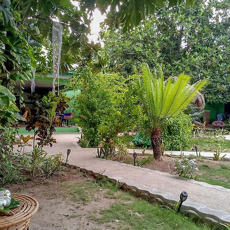 Moonlight Resort Đảo Malapascua Ngoại thất bức ảnh