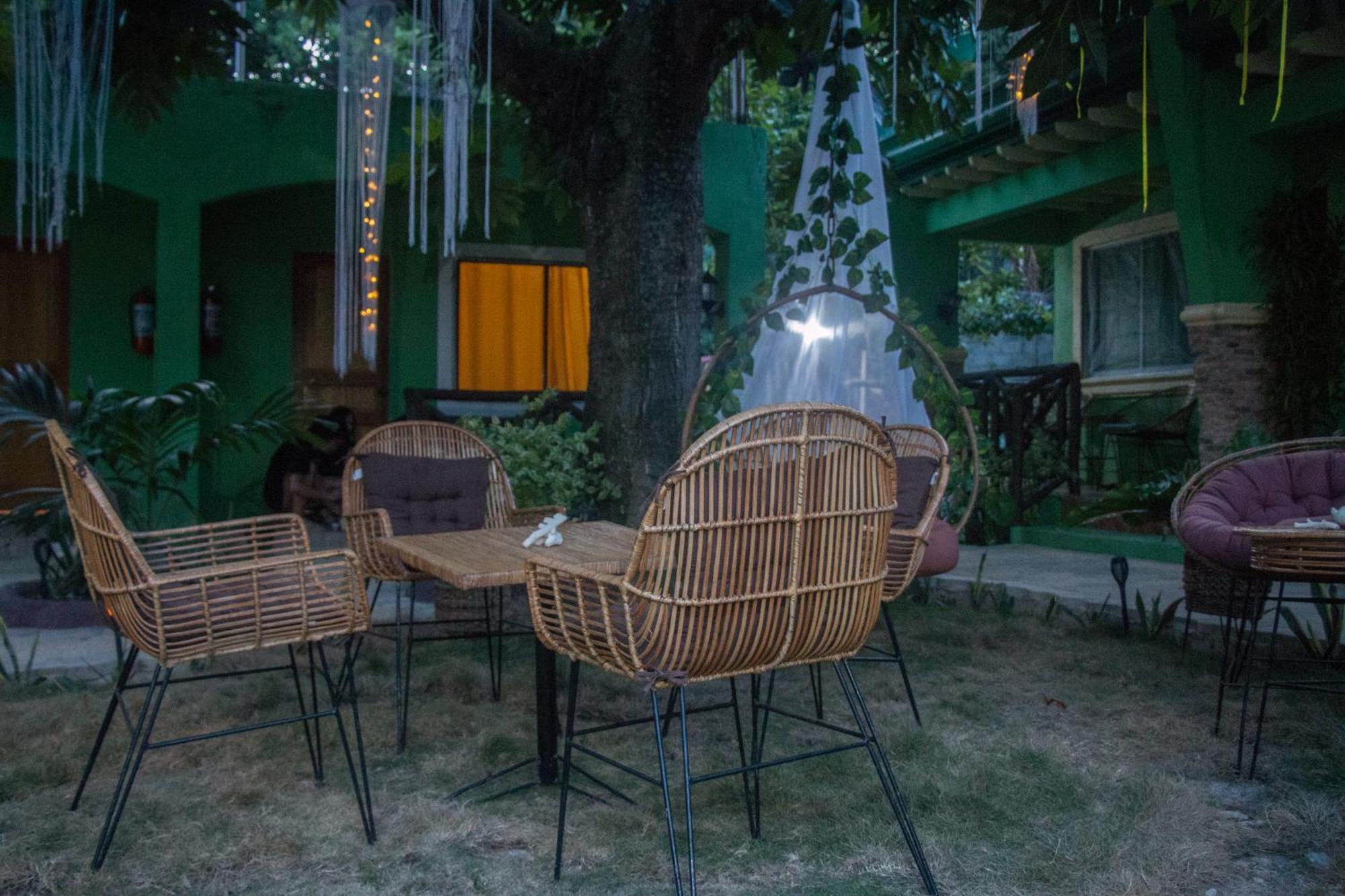 Moonlight Resort Đảo Malapascua Ngoại thất bức ảnh
