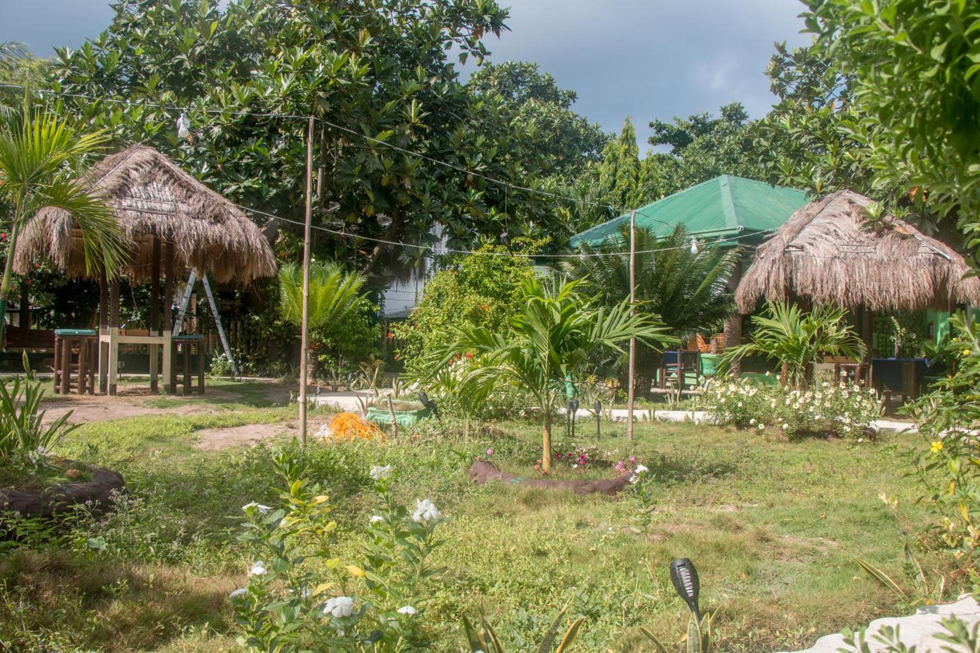 Moonlight Resort Đảo Malapascua Ngoại thất bức ảnh