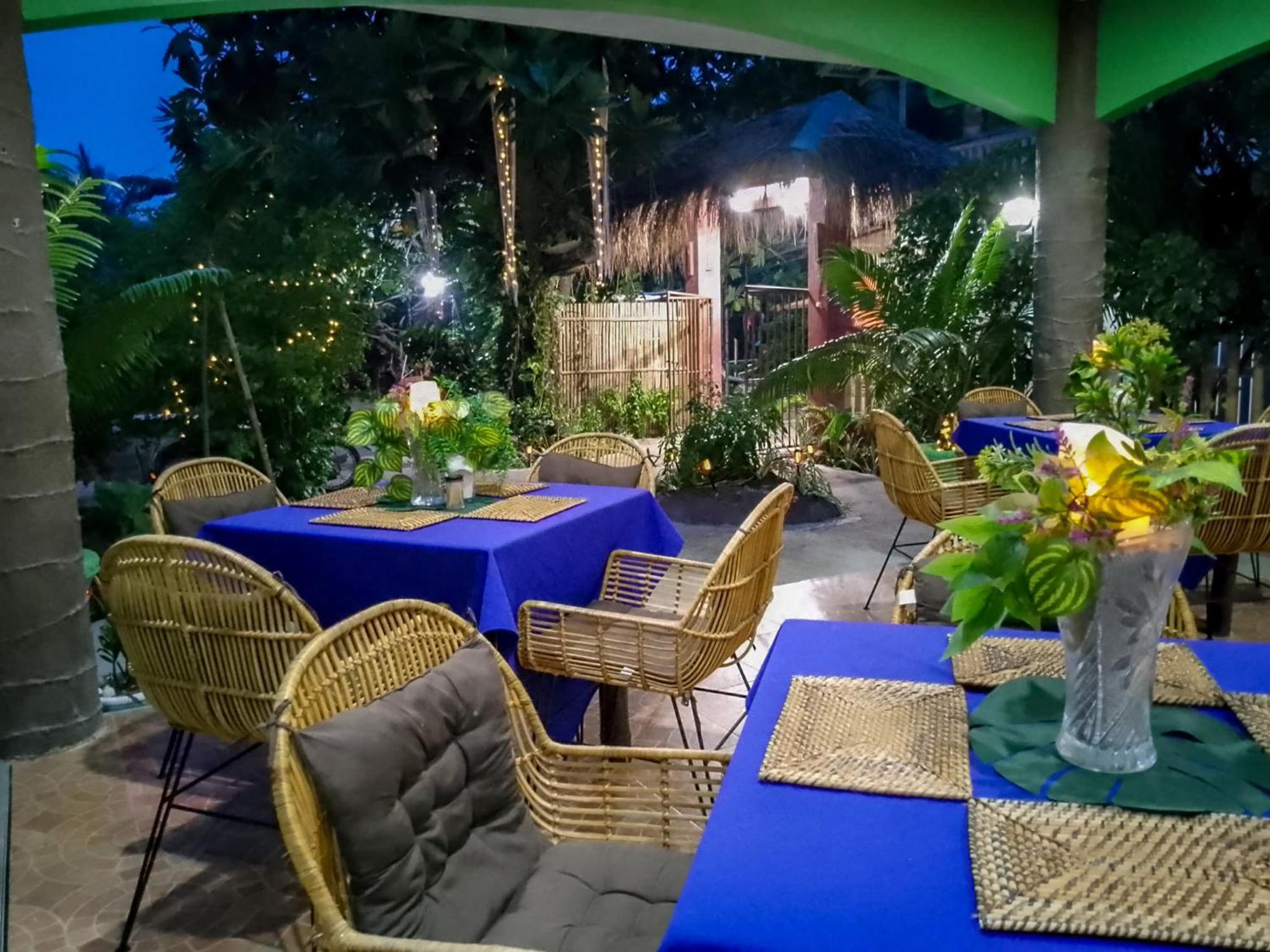 Moonlight Resort Đảo Malapascua Ngoại thất bức ảnh