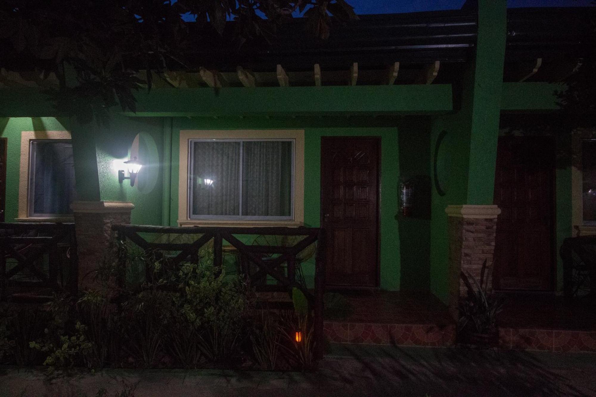 Moonlight Resort Đảo Malapascua Ngoại thất bức ảnh